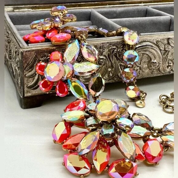 J Crew Crystal Statement Necklace WOW - Picture 2 of 10